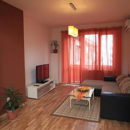 Apartment Downtown Ivaylo